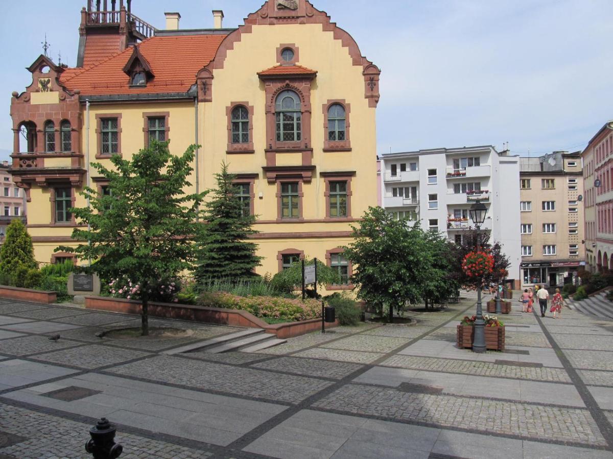 Apartamenty Anagora Kotlina Klodzka II 新鲁达 外观 照片